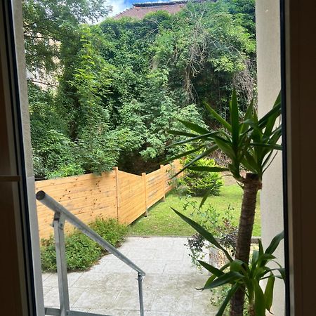 Soul-Apartment Terrasse Privat-Parkplatz Boxspringbett 55Zoll Tv Wlan لبسيا المظهر الخارجي الصورة
