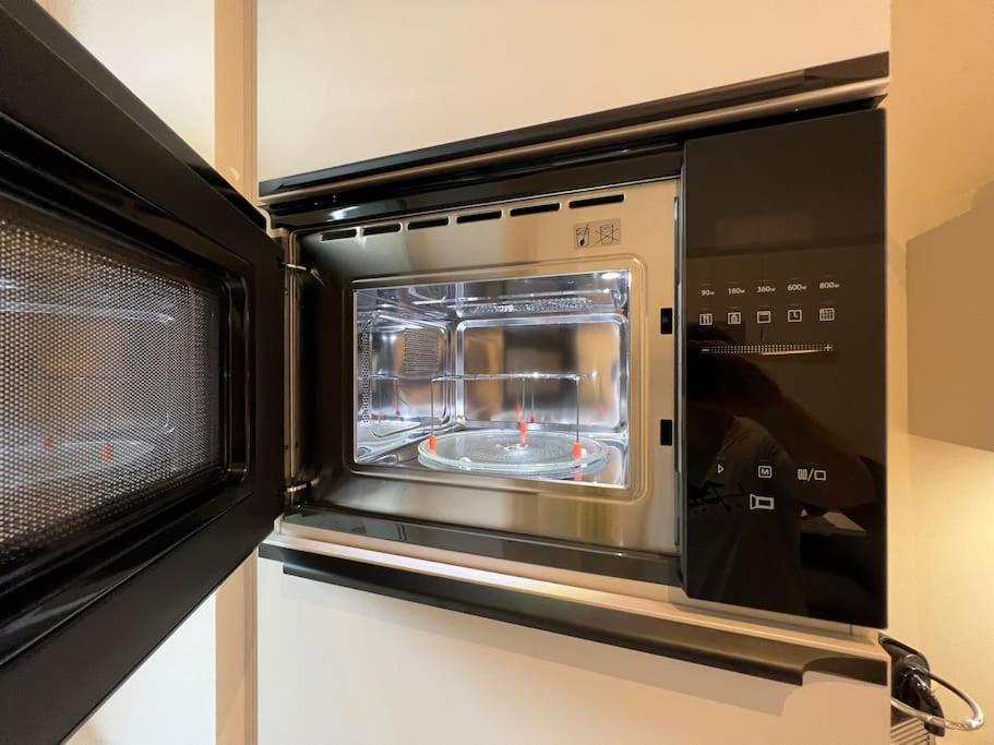 Soul-Apartment Terrasse Privat-Parkplatz Boxspringbett 55Zoll Tv Wlan لبسيا المظهر الخارجي الصورة